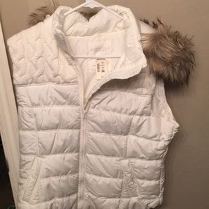 Aeropostale Vest with fur hood